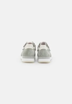 Gabor Sneakers Laag - Pino/Latte 11 Gabor Sneakers Laag - Pino/Latte -Gabor Winkel 0816e1897d584583a3fd9cb995b797c3