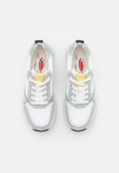 Gabor Comfort Sneakers Laag - Weiss/Light Grey Kombi -Gabor Winkel 1ec20033fb6f41fdad9749428f25c669