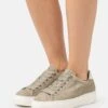 Gabor Comfort Sneakers Laag - Schilf/Creme 2 Gabor Comfort Sneakers Laag - Schilf/Creme -Gabor Winkel 275cf87f97ae4715a9b0cd4120c72c44