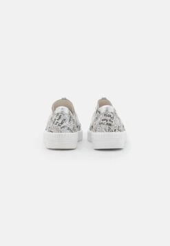 Gabor Sneakers Laag - Light Grey/Silber/Ice 11 Gabor Sneakers Laag - Light Grey/Silber/Ice -Gabor Winkel 47699a0e1b094031b9f4d872777bc550