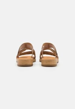 Gabor Comfort Sandalen Met Plateauzool - Peanut -Gabor Winkel 54c51ca17acb495f9854c523d24f8654