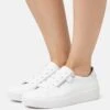 Gabor Sneakers Laag - White 2 Gabor Sneakers Laag - White -Gabor Winkel 5f7ed41b63c0494f99aefd005c40d18d