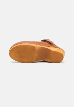 Gabor 23.050 - Clogs - Teak -Gabor Winkel 8857bf15b0ac43cd84f6e169b74d4d35