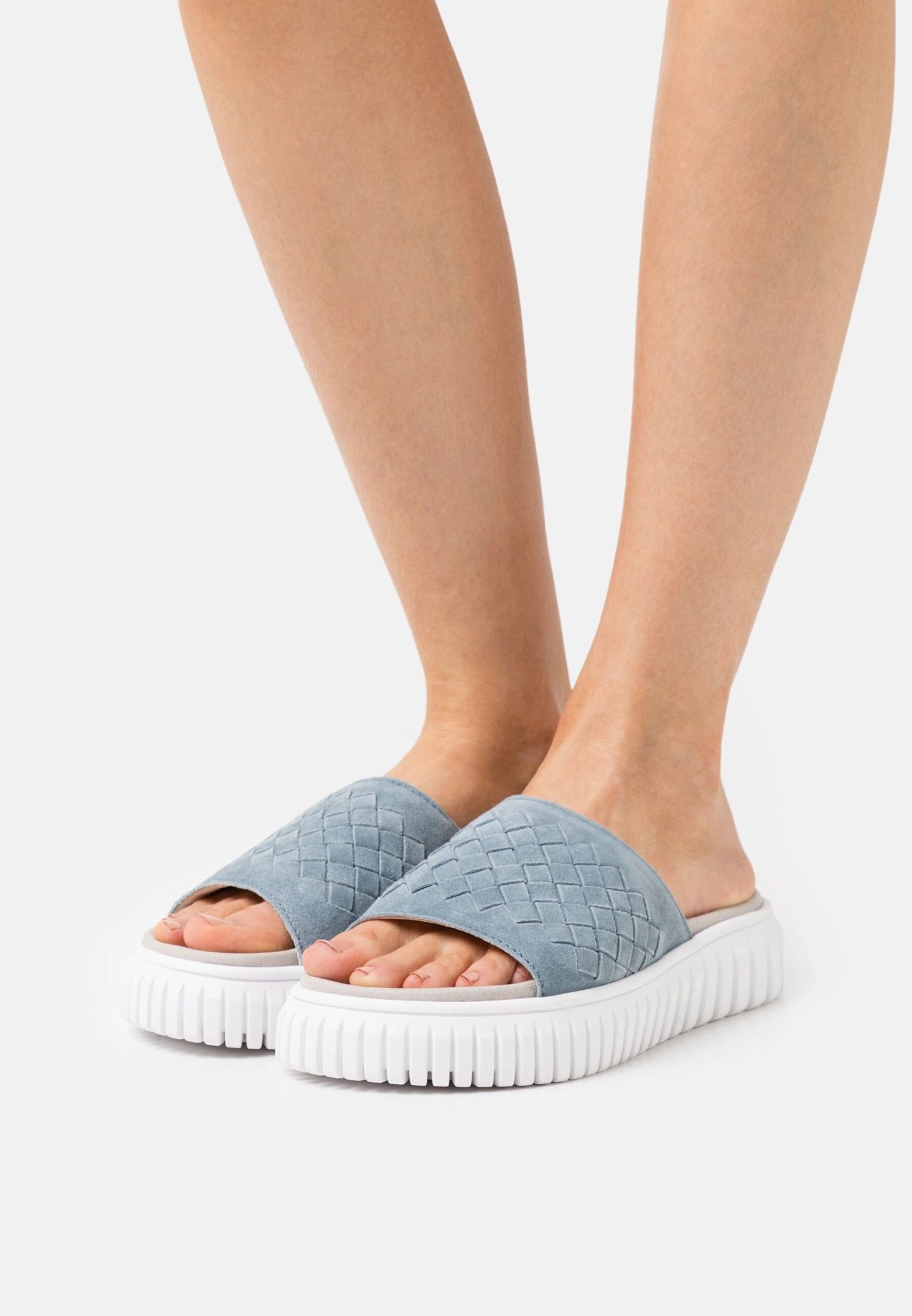 Gabor Muiltjes - Cloud 3 Gabor Muiltjes - Cloud