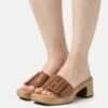 Gabor Comfort Clogs - Camel 2 Gabor Comfort Clogs - Camel -Gabor Winkel ab9c94fc3b394d80bd3c1ea6853a9ef1