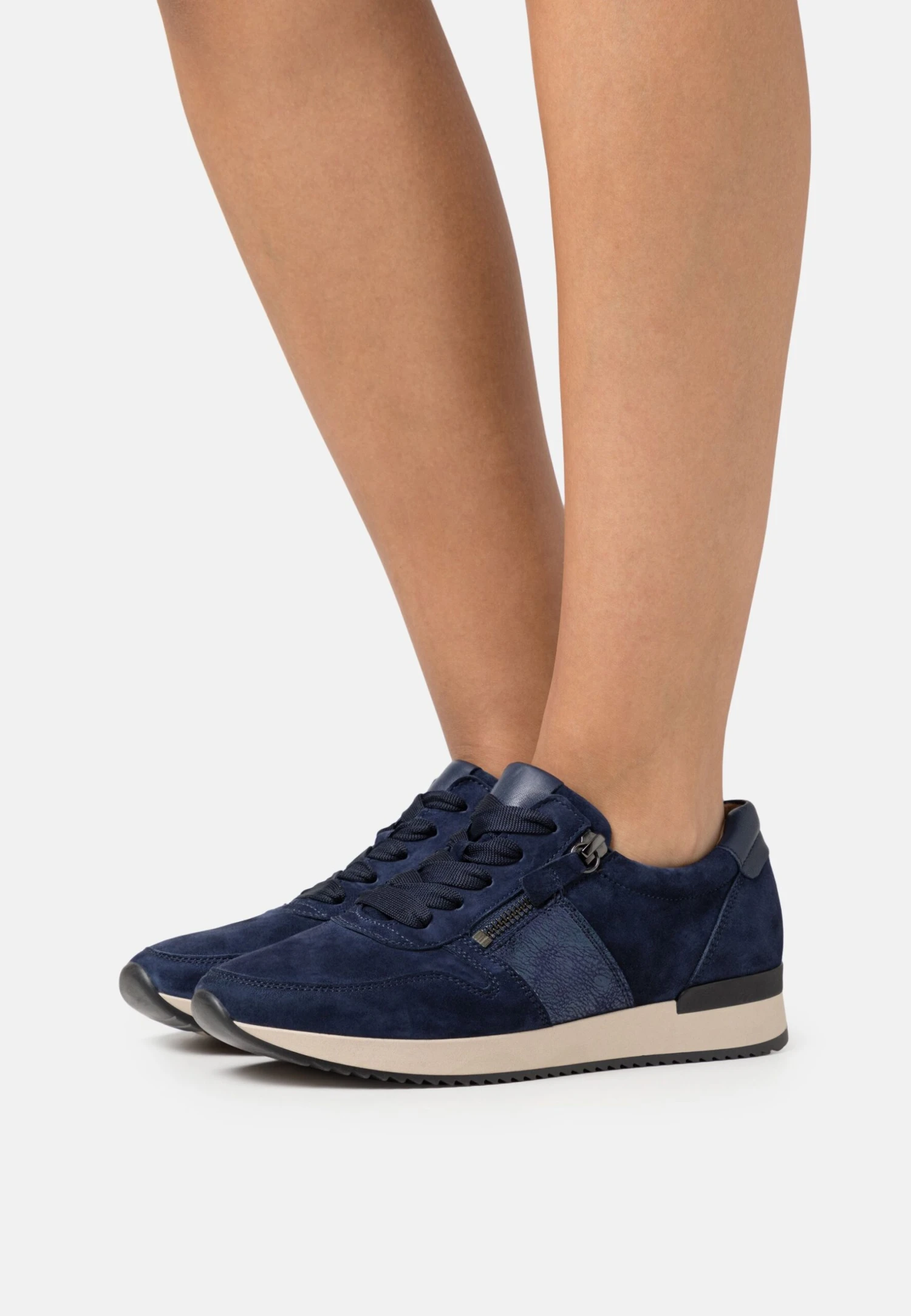 Gabor Sneakers Laag - Navy 3 Gabor Sneakers Laag - Navy