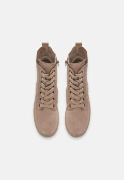 Gabor Comfort Enkellaarsjes Met Plateauzool - Beige -Gabor Winkel c1896199b2564ae281d3c390342a0bf6