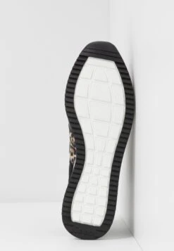 Gabor Sneakers Laag - Schwarz/Natur 15 Gabor Sneakers Laag - Schwarz/Natur -Gabor Winkel e4832766cbcb4a30a1e9c575c6c53fc9