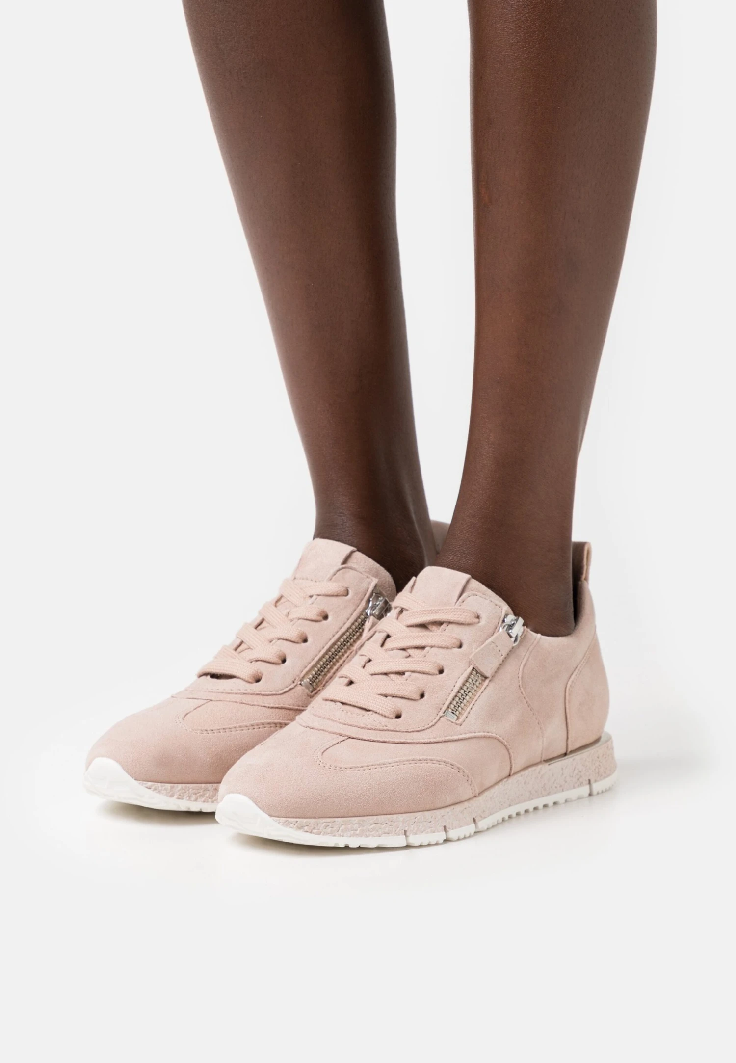 Gabor Sneakers Laag - Rouge 3 Gabor Sneakers Laag - Rouge